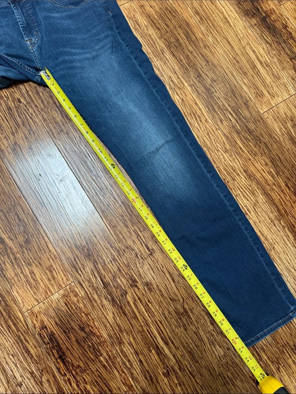 7 for all mankind The Straight men’s dark wash five pocket denim jeans size 34